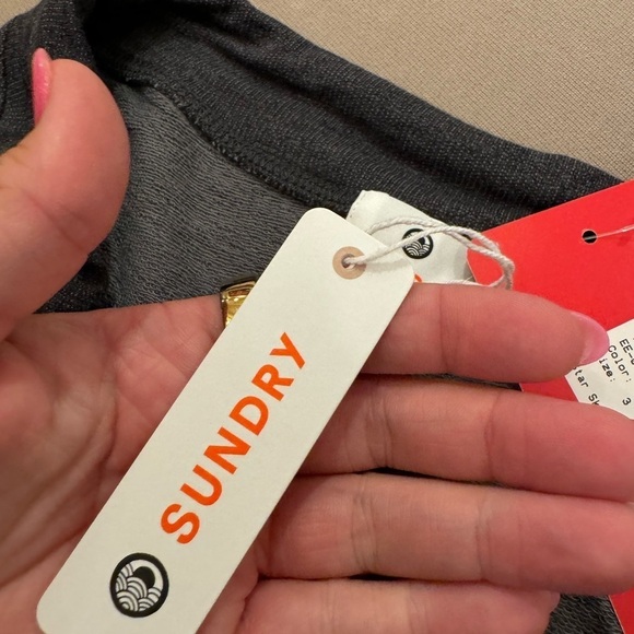 Sundry Star Skirt Size 3 / Large NWT - Picture 4 of 5